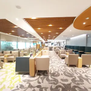 Ambassador Transit Lounge Terminal 3 Hotell